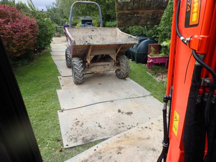 Working-on-board-to-minimise-disruption